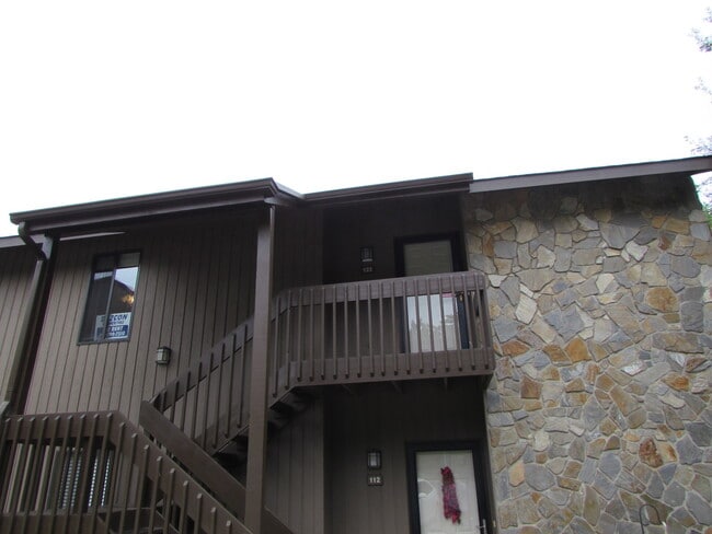 property at 122 Mallard Head Pl