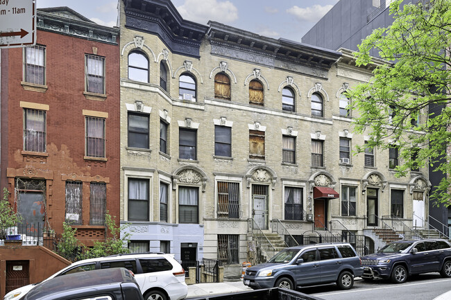 547 W 159th St in New York, NY - Building Photo - Building Photo