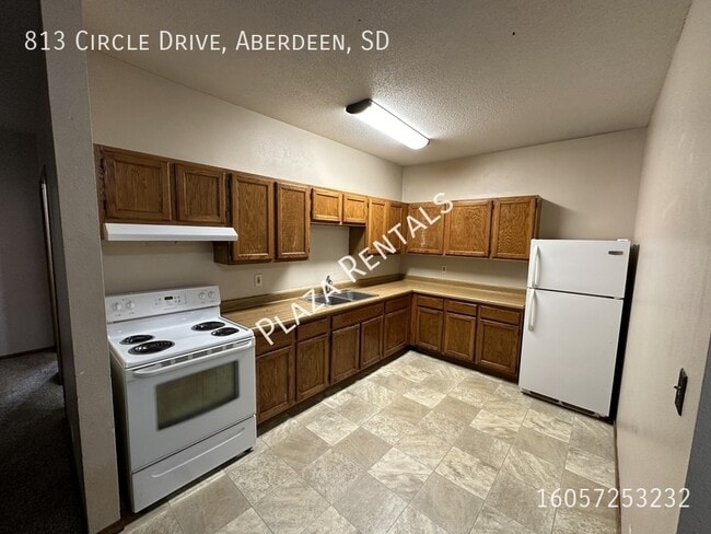 10 9th Ave SW in Aberdeen, SD - Building Photo - Building Photo