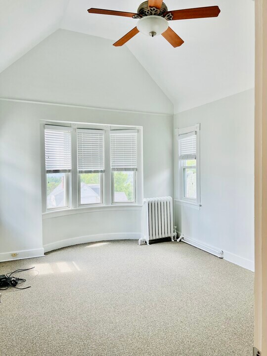 48 Hudson Terrace in Sleepy Hollow, NY - Building Photo