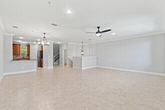 3016 Waterside Cir in Boynton Beach, FL - Building Photo - Building Photo