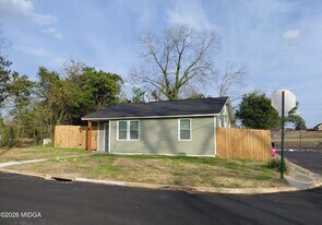 344 Blossom Ave in Macon, GA - Building Photo