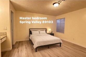 6802 Bonillo Dr in Las Vegas, NV - Building Photo - Building Photo