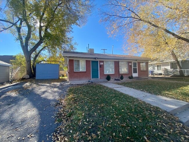 property at 957 W 500 S