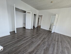608 N St Andrews Pl, Unit 5 in Los Angeles, CA - Foto de edificio - Building Photo