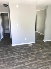 202 Selwyn Alley in Raleigh, NC - Building Photo - Building Photo