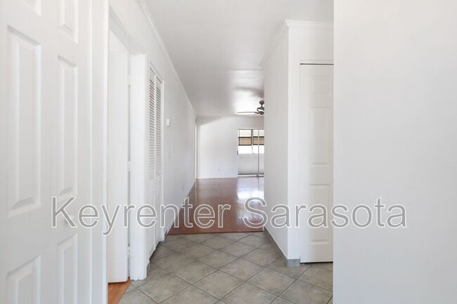 5956 7th Ave W in Bradenton, FL - Building Photo - Building Photo