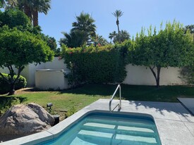 75405 Stardust Ln in Indian Wells, CA - Building Photo - Building Photo