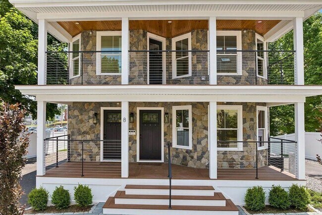 8 Water St in Meredith, NH - Building Photo - Building Photo