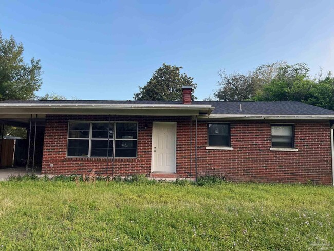 property at 3219 Maplewood Dr