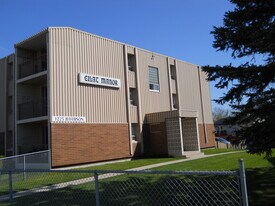 1225 Jefferson Avenue in Winnipeg, MB - Building Photo