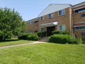 24250 Lake Shore Blvd, Unit 3