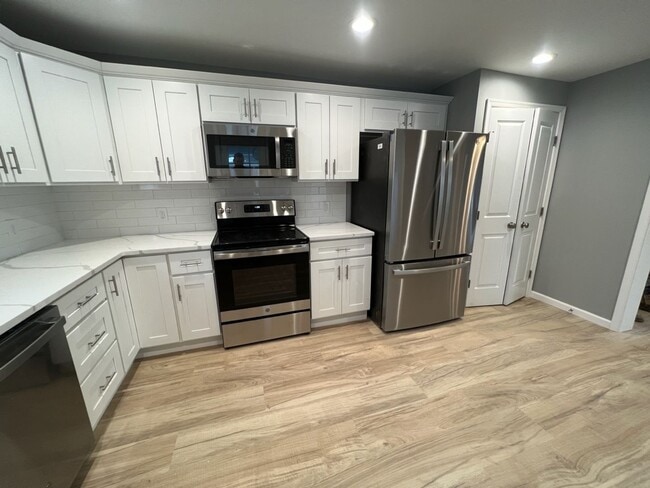 5744 Lehigh St in Macungie, PA - Building Photo - Building Photo