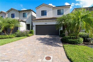 26471 Bonita Fairways Blvd in Bonita Springs, FL - Building Photo