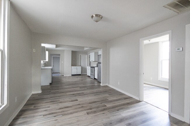 2028 Lexington Ave in Indianapolis, IN - Building Photo - Building Photo