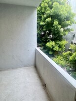 1323 14th St in Santa Monica, CA - Building Photo