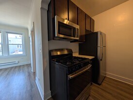 2934 W Palmer St, Unit 2936-405 in Chicago, IL - Building Photo