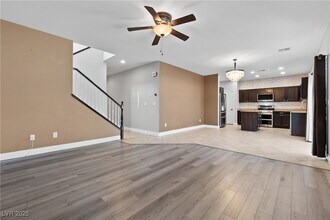 10206 Gibson Isle Dr in Las Vegas, NV - Building Photo - Building Photo