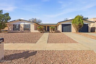 7127 Orizaba Ave in El Paso, TX - Building Photo