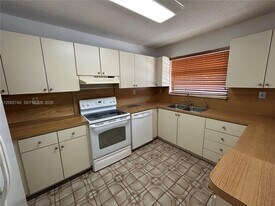 230 NW 51st Ave in Miami, FL - Building Photo