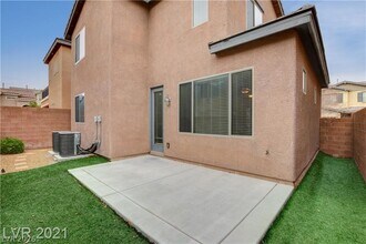 10429 Scotch Elm Ave in Las Vegas, NV - Building Photo - Building Photo