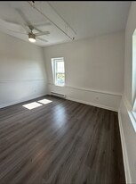 12 Walnut St in Natick, MA - Building Photo