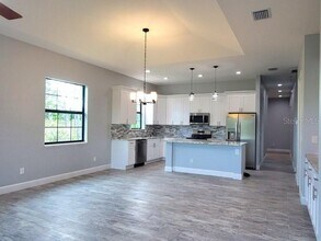 1038 San Cristobal Ave in Punta Gorda, FL - Building Photo - Building Photo