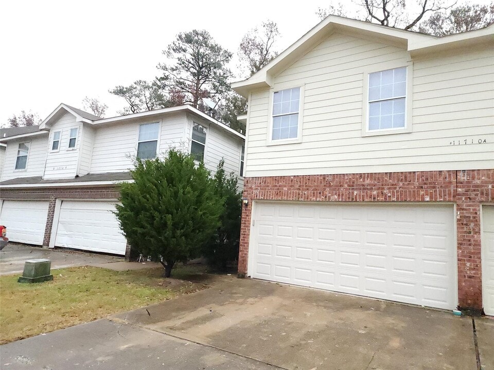 11710 Chetman Dr in Houston, TX - Building Photo