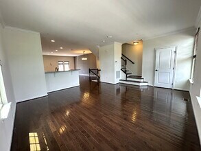 5930 Jefferson Commons Way in Frederick, MD - Building Photo - Building Photo