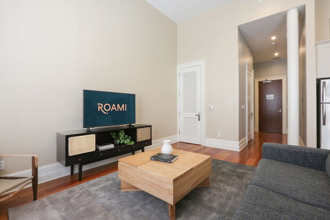 822 Perdido St in New Orleans, LA - Building Photo