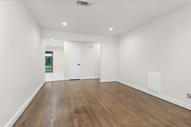 property at 5518 McKnight St