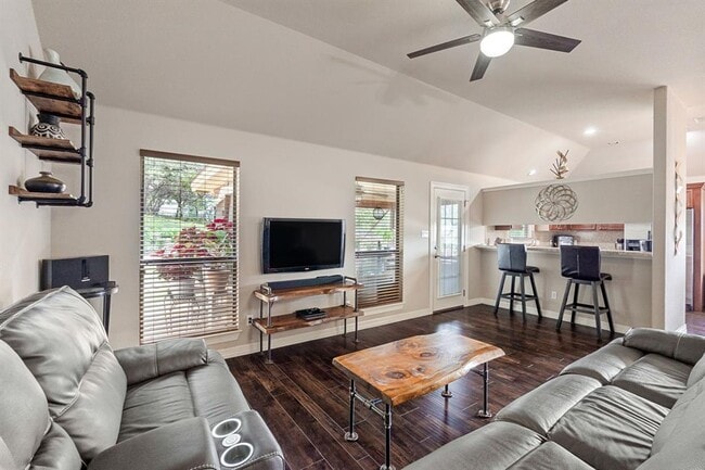 15508 Checotah Dr in Austin, TX - Building Photo - Building Photo
