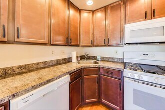 5651 Kennedy St in Riverdale, MD - Building Photo - Building Photo