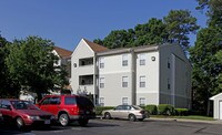 Wellesley Woods Apartment Homes - Tax Credit photo'