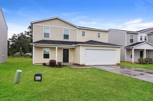 236 Wadsworth Rd in Spartanburg, SC - Foto de edificio - Building Photo