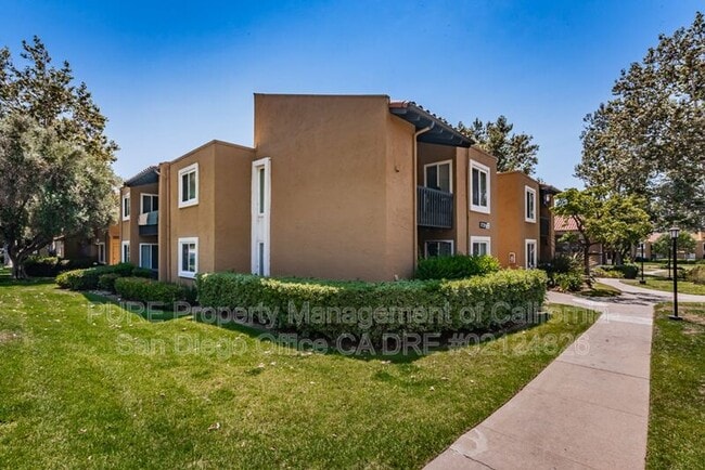 17129 W Bernardo Dr in San Diego, CA - Building Photo - Building Photo