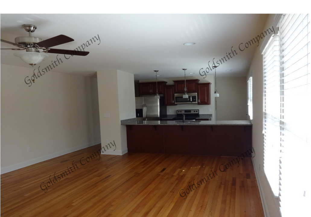 16 Harris St in Greenville, SC - Building Photo