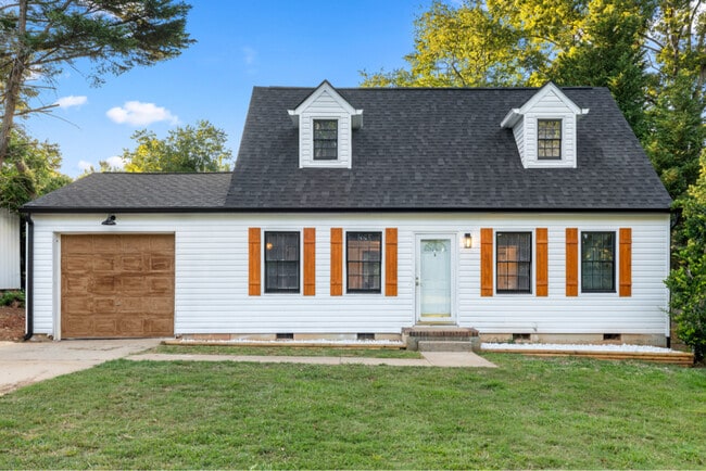 107 Briar Ln in Central, SC - Building Photo - Building Photo