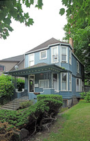 216 Tacoma Ave N in Tacoma, WA - Building Photo