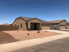 25440 W Yanez Ave in Buckeye, AZ - Building Photo - Building Photo