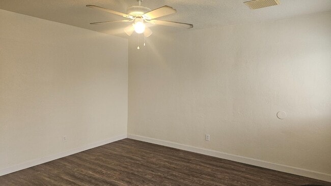 3445 E Terrace Ave in Fresno, CA - Building Photo - Building Photo