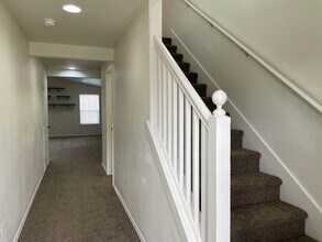 26 Oak Heights Dr in Eagle Point, OR - Building Photo - Building Photo