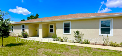 4 W Orange St in Davenport, FL - Building Photo - Building Photo