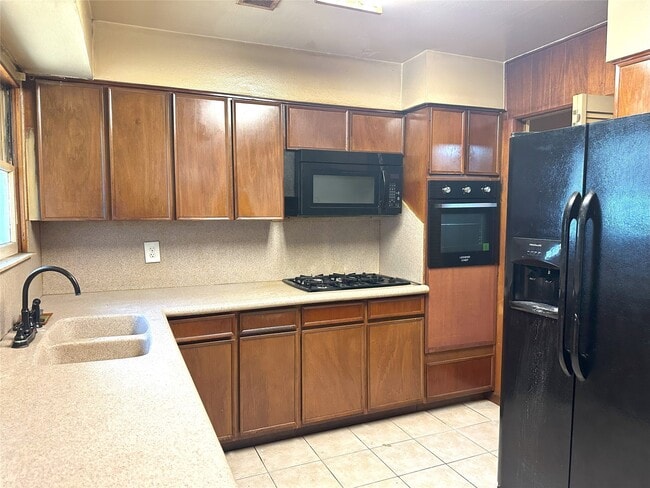 property at 4849 Larkspur St