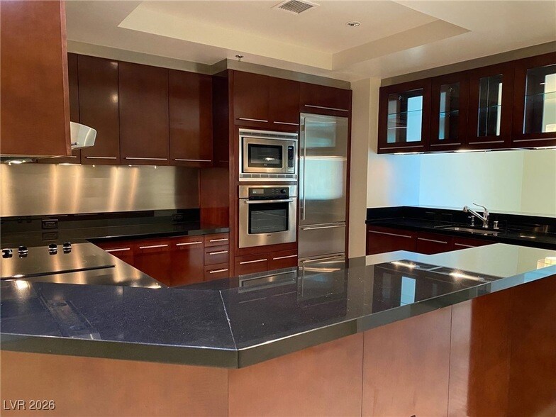 2700 Las Vegas Blvd S in Las Vegas, NV - Building Photo