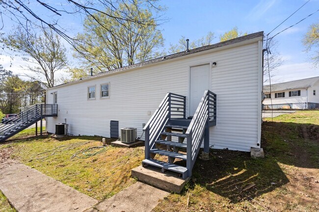 152 Hamilton Cir in Oak Ridge, TN - Building Photo - Building Photo