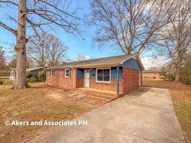 3 Prestbury Dr in Greenville, SC - Building Photo - Building Photo
