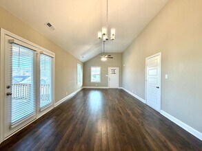 201 Ardell Dr in Clarksville, TN - Building Photo - Building Photo