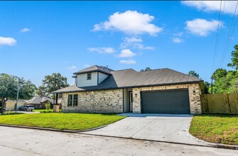18219 Polo Meadow Dr in Humble, TX - Building Photo - Building Photo