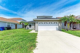 5453 Colony Lake Ln in Sarasota, FL - Building Photo